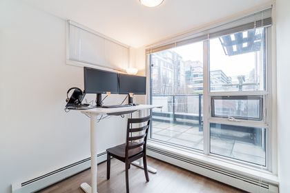 e-2 at 502 - 555 West 7th Avenue, South Cambie, Vancouver West