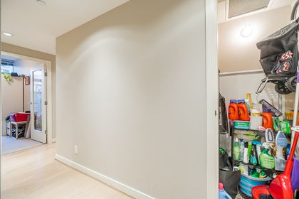 f-4 at 1906 - 638 Beach Crescent, False Creek, Vancouver West