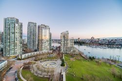 i-10 at 1906 - 638 Beach Crescent, False Creek, Vancouver West