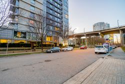 i-14 at 1906 - 638 Beach Crescent, False Creek, Vancouver West