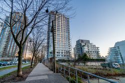 i-2 at 1906 - 638 Beach Crescent, False Creek, Vancouver West
