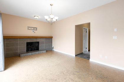 photo-24 at 1029 Windward Drive, Harbour Place, Coquitlam