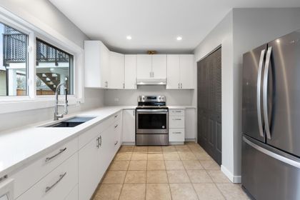 photo-60 at 1029 Windward Drive, Harbour Place, Coquitlam