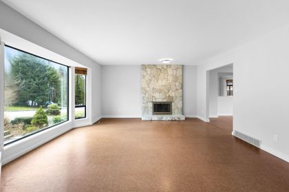 photo-7 at 1029 Windward Drive, Harbour Place, Coquitlam