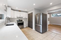 photo-59 at 1029 Windward Drive, Harbour Place, Coquitlam