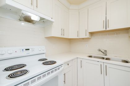 c-3 at 18 West 16th Avenue, Mount Pleasant VW, Vancouver West