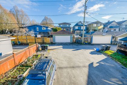 h-2 at 18 West 16th Avenue, Mount Pleasant VW, Vancouver West