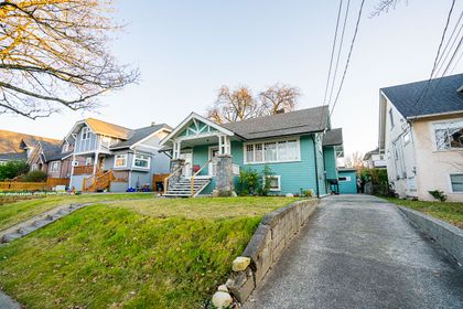 j-3 at 368 West 13th Avenue, Mount Pleasant VW, Vancouver West