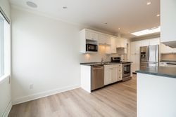 d-8 at 449 West Windsor Road, Upper Lonsdale, North Vancouver