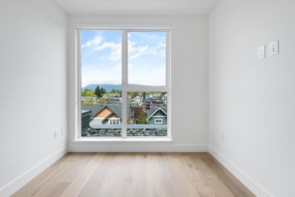 e-2 at 403 - 2485 Larch Street, Kitsilano, Vancouver West