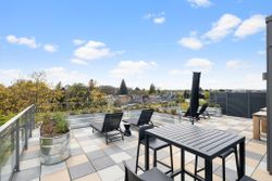 i-3 at 403 - 2485 Larch Street, Kitsilano, Vancouver West