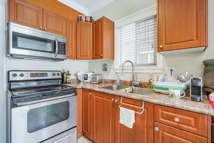 278-e-33rd-avenue-vancouver-7 at 278 East 33rd Avenue, Main, Vancouver East