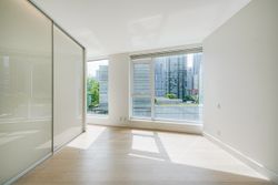 d-3 at 702 - 1499 West Pender, Coal Harbour, Vancouver West