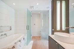 e-2 at 702 - 1499 West Pender, Coal Harbour, Vancouver West