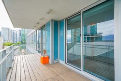 f-2 at 702 - 1499 West Pender, Coal Harbour, Vancouver West