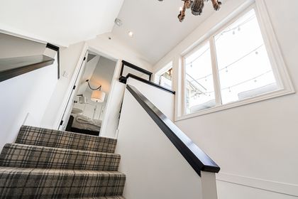 k-4 at 2585 West 8th Avenue, Kitsilano, Vancouver West