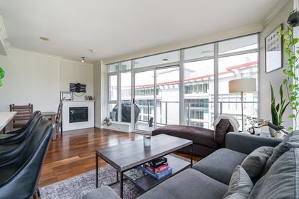 b-3 at 809 - 199 Victory  Way, Lower Lonsdale, North Vancouver