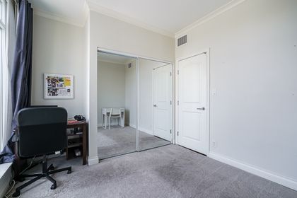 f-1 at 809 - 199 Victory  Way, Lower Lonsdale, North Vancouver