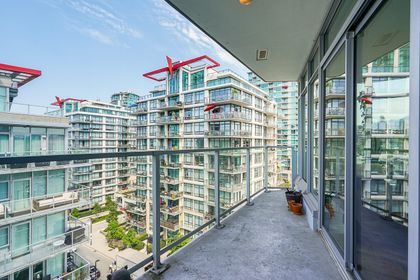 j-20 at 809 - 199 Victory  Way, Lower Lonsdale, North Vancouver