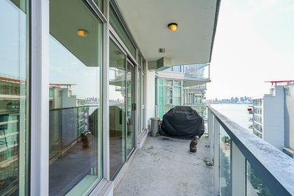 j-21 at 809 - 199 Victory  Way, Lower Lonsdale, North Vancouver