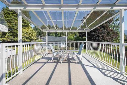 262205588-12 at 854 16th Street East, Boulevard, North Vancouver