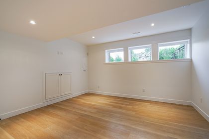 e-6 at 5130 Rugby Street, Buckingham Heights, Burnaby South