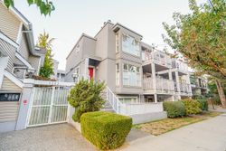 k-2 at 202 - 1333 West 7th Avenue, Fairview VW, Vancouver West