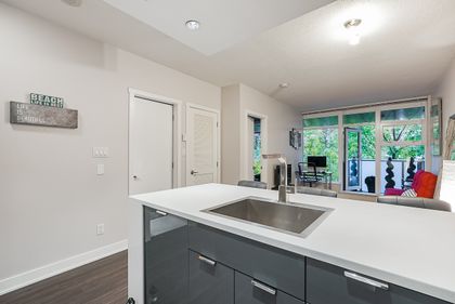 d-1 at 325 - 1777 West 7th Avenue, Kitsilano, Vancouver West