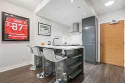 c-1 at 325 - 1777 West 7th Avenue, Kitsilano, Vancouver West