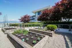 i-2 at 325 - 1777 West 7th Avenue, Kitsilano, Vancouver West