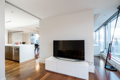 f-1 at 4101 - 667 Howe Street, Downtown VW, Vancouver West