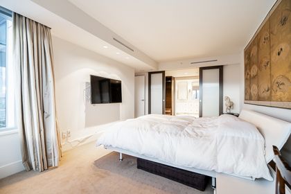 h-1 at 4101 - 667 Howe Street, Downtown VW, Vancouver West