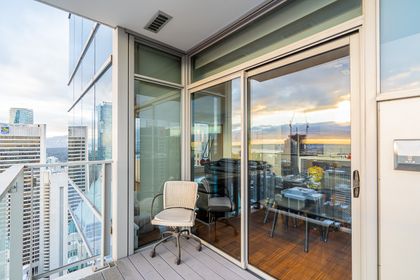 m-1 at 4101 - 667 Howe Street, Downtown VW, Vancouver West