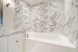 j-3 at 4101 - 667 Howe Street, Downtown VW, Vancouver West