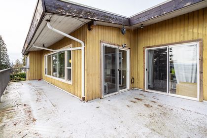 j-2 at 93 Denman Court, Cape Horn, Coquitlam