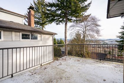 j-3 at 93 Denman Court, Cape Horn, Coquitlam