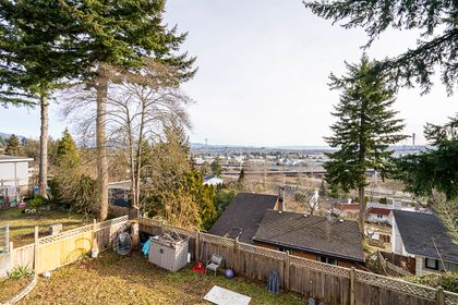 k-3 at 93 Denman Court, Cape Horn, Coquitlam