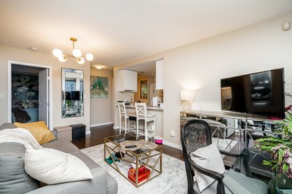 b-4 at 1510 - 928 Beatty Street, Yaletown, Vancouver West