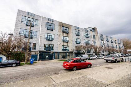 s-2 at 402 - 2001 Wall Street, Grandview VE, Vancouver East