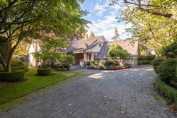 a-2 at 1323 The Cres Street