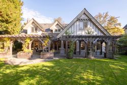 a at 1323 The Cres Street