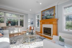 c at 1323 The Cres Street