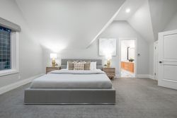 f-3 at 1323 The Cres Street