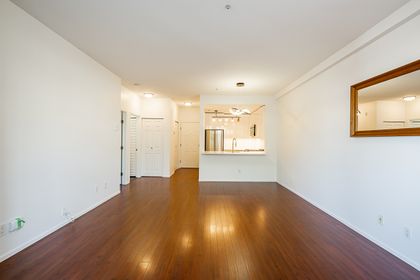 d-5 at 405 - 2525 Quebec Street, Mount Pleasant VE, Vancouver East