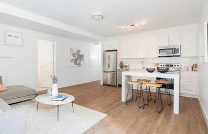 00i0i_irwtk3omuuy_0bu07f_1200x900 at 442 E 5th Street, Queensbury, North Vancouver