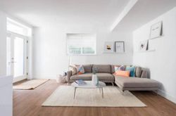 00s0s_cvpuihljn8s_0hl0bt_1200x900 at 442 E 5th Street, Queensbury, North Vancouver