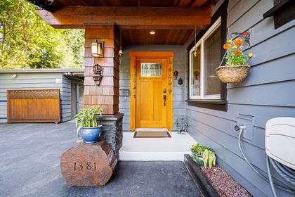 p-1 at 1381 18th Eas Street, Westlynn, North Vancouver