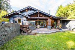 b at 1381 18th Eas Street, Westlynn, North Vancouver