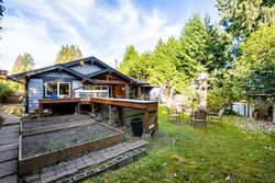 j-2 at 1381 18th Eas Street, Westlynn, North Vancouver