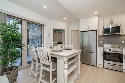 c at 3035 West 38t Avenue, Kerrisdale, Vancouver West
